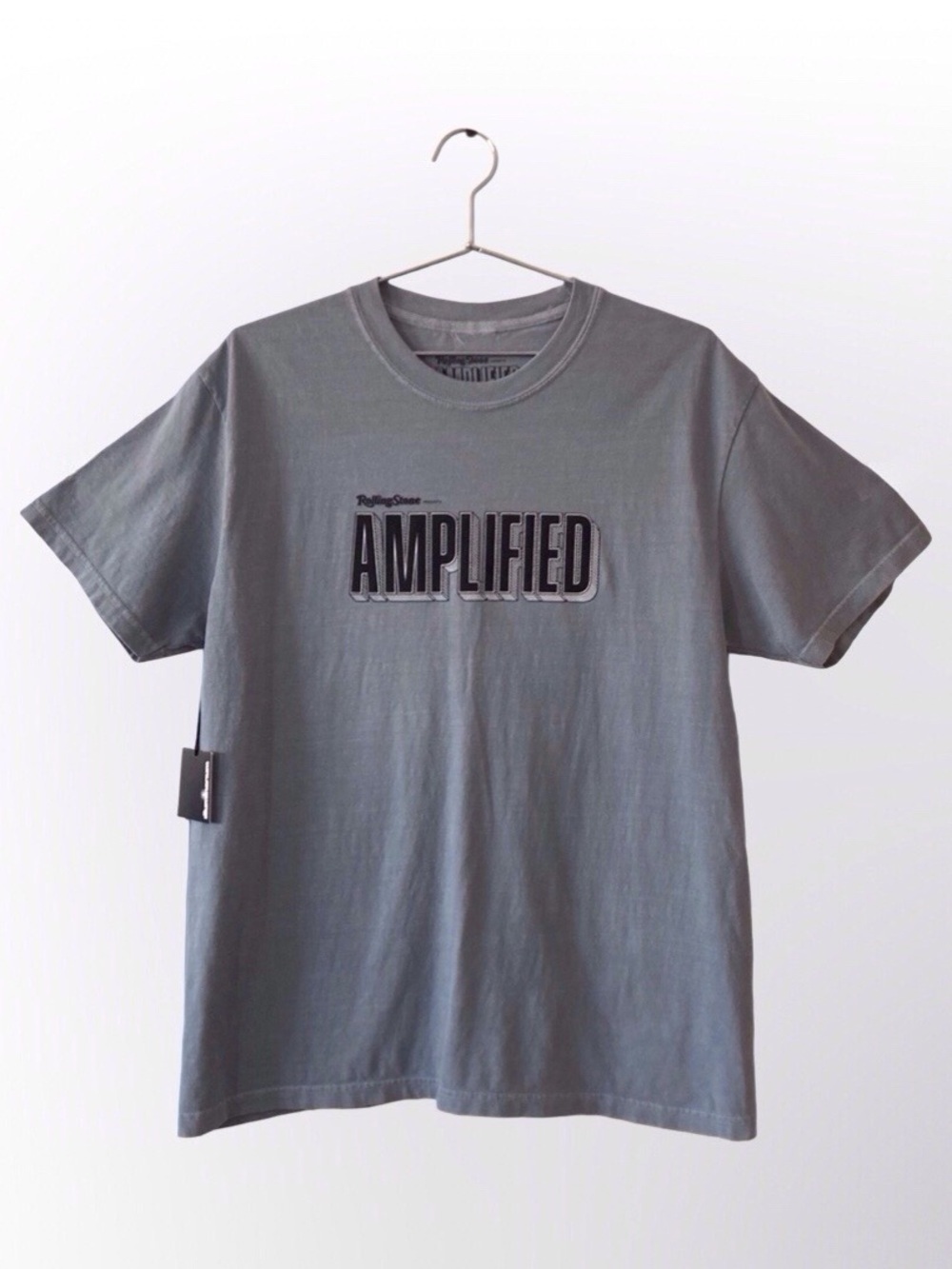 Rolling Stone AMPLIFIED Illuminarium Immersive Rock Tee NWT – Size L